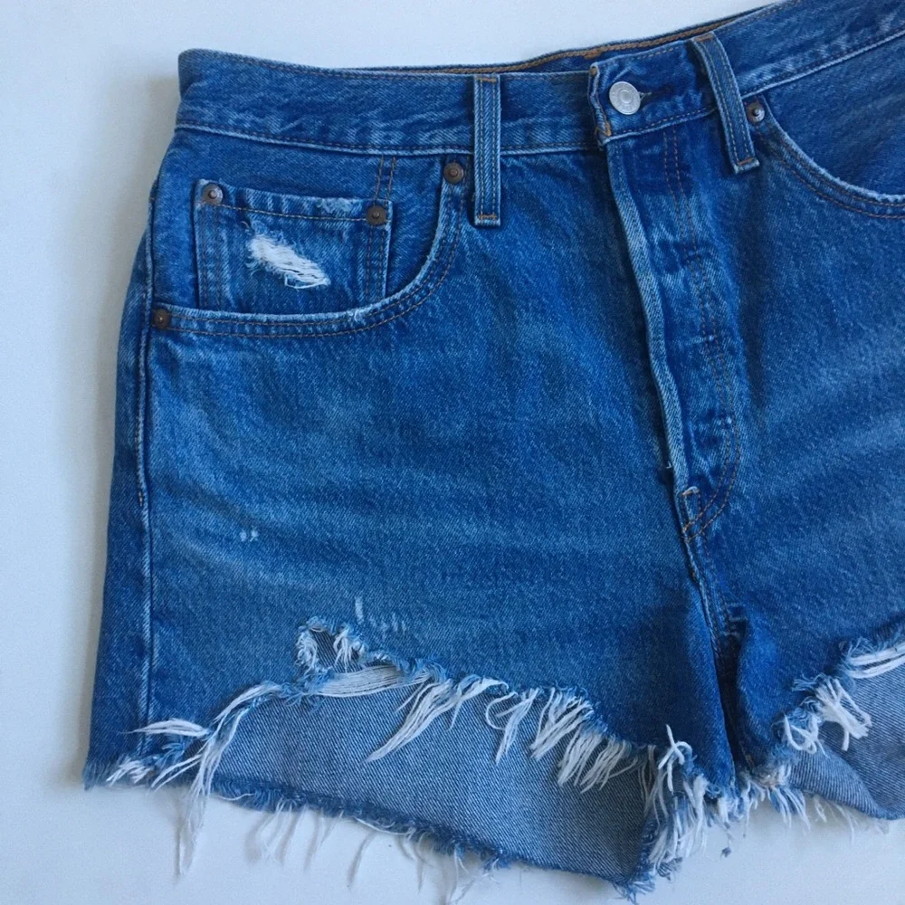 Levis Premium 501 High Rise Original Distressed Raw Hem Jean Shorts Size 30
